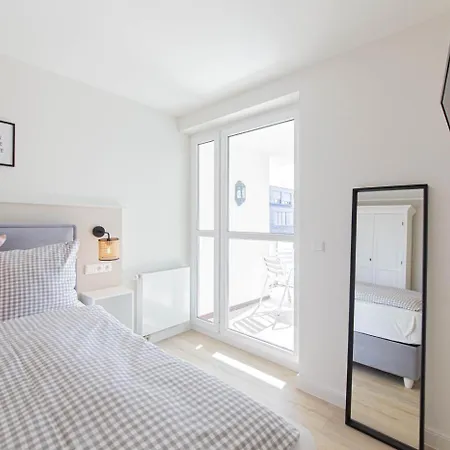Seesand No.08 Apartment *