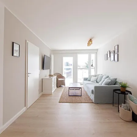 Seesand No.08 Apartment